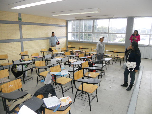 Salones de segundo nivel